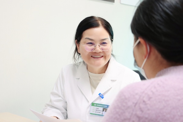 【人物专访】孙瑞琼:从妇产科到生殖医学和精准保胎,30年的临床经验在昆明“落地开花”